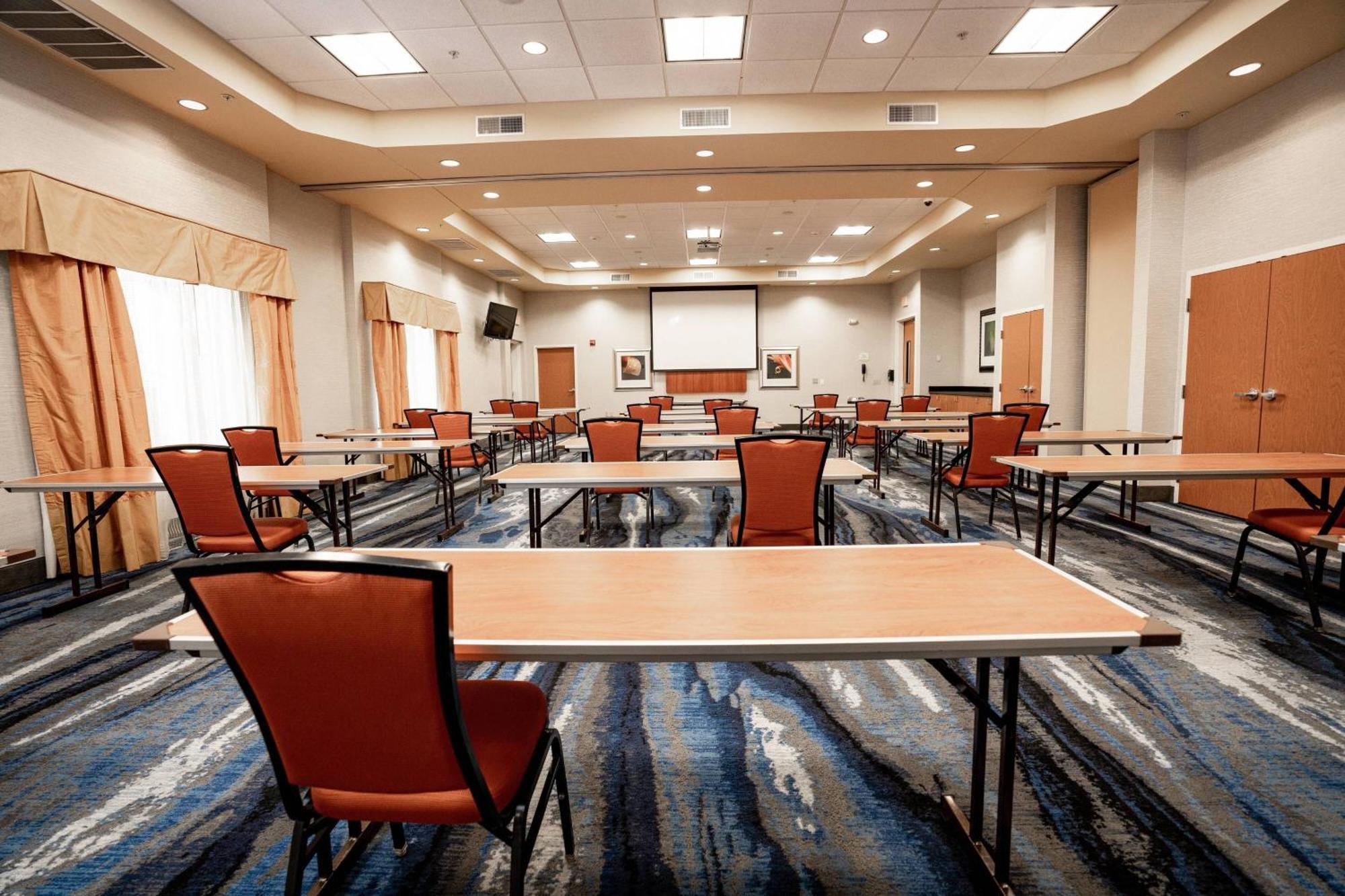 Fairfield Inn & Suites By Marriott Kearney Esterno foto