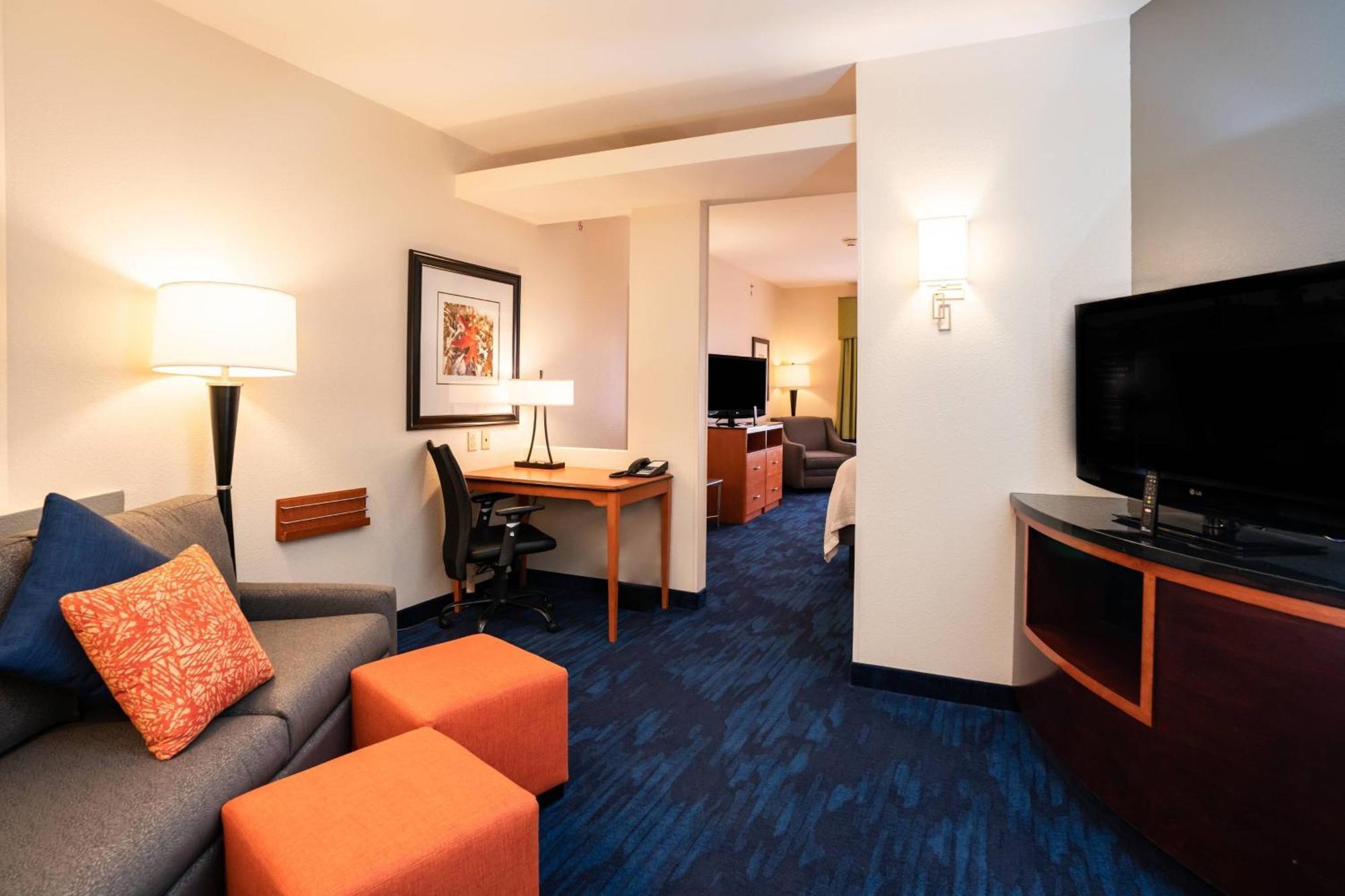 Fairfield Inn & Suites By Marriott Kearney Esterno foto